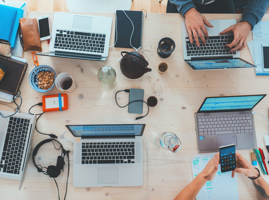 Avance - Agence de communication et marketing digital - Metz et Nancy - Illustration Industrie